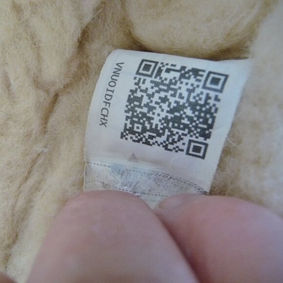 UGG ASCOT WOOLRICH TWEED SLIPPERS 13 - Picture 5 of 13